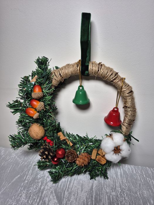 Ornamente Craciun/Cadouri Decembrie