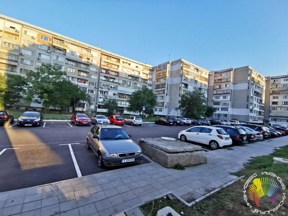 Дава се под наем Двустаен апартамент в Бургас, Изгрев - 65 кв.м за 280.5 € - Снимка #12