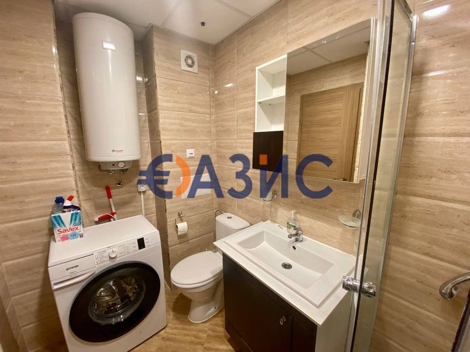 Студио на първа линия море," премиер Форт Бийч", Свети Влас, България,