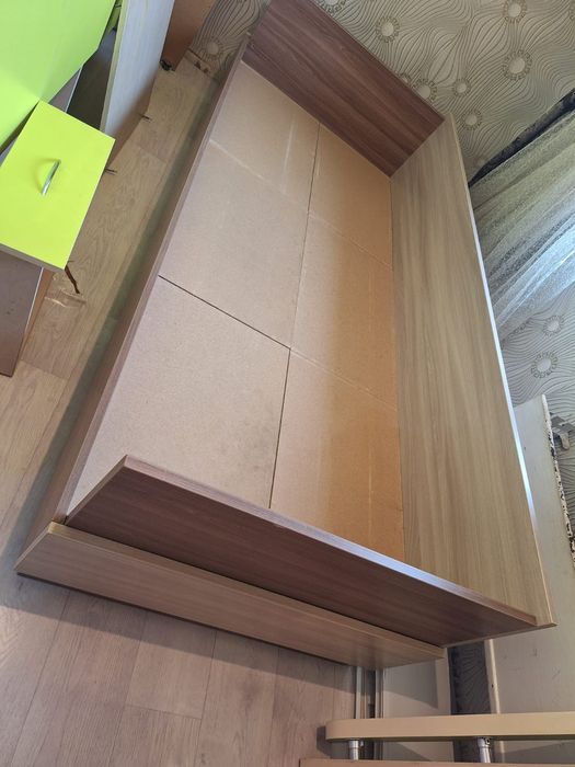 Продам кровать 2×80