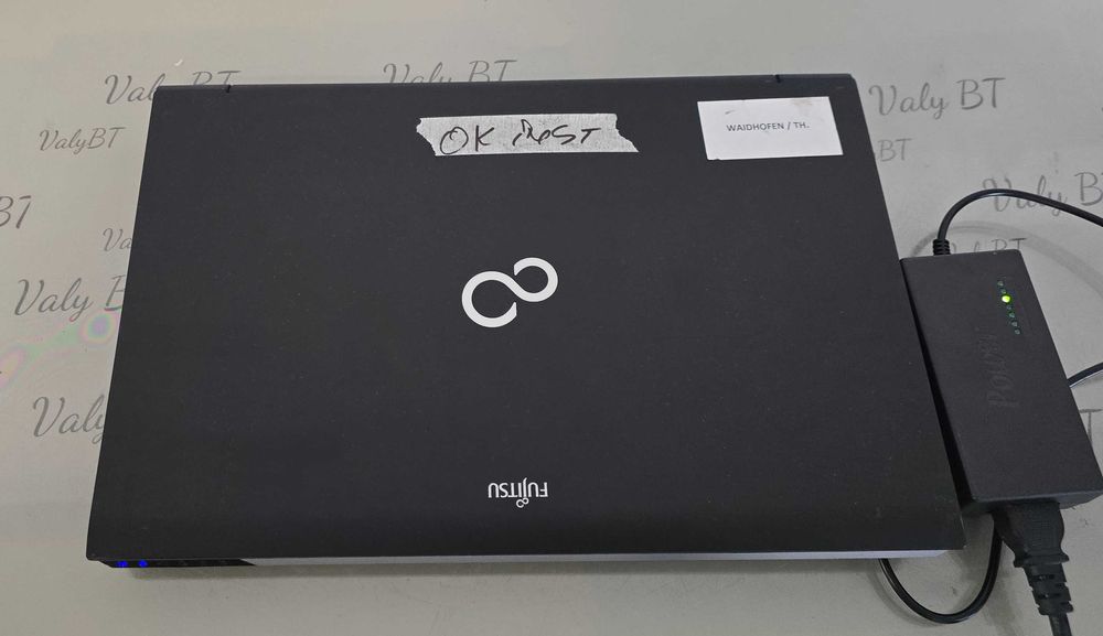 Laptop core i5 Fujitsu Siemens A532 - functional,instalat,complet