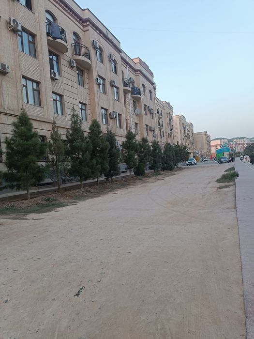 Dom  sotiladi 2 honalik 2 qavat