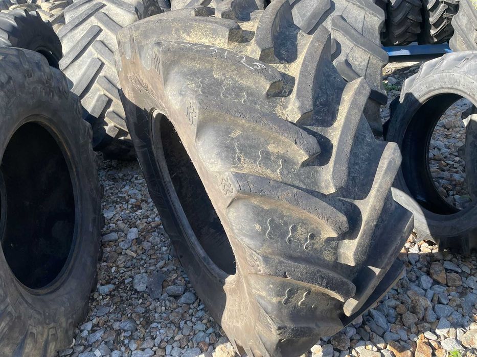 Cauciucuri 540/65r28 bkt Radiale Sh pentru Tractor case fata fendt