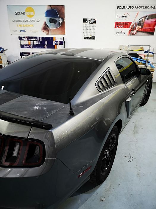 Folieri geamuri auto