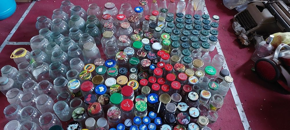 Продам банки разные