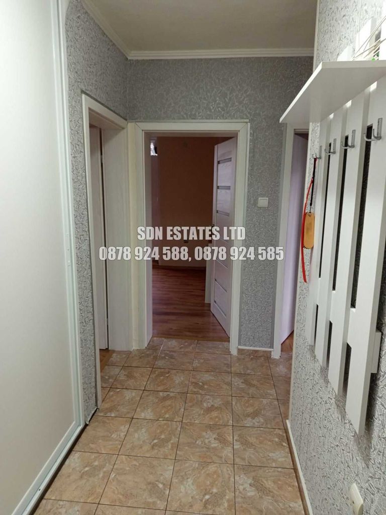 Дава се под наем Тристаен апартамент в Казанлък - 85 кв.м за 331.5 € - Снимка #10