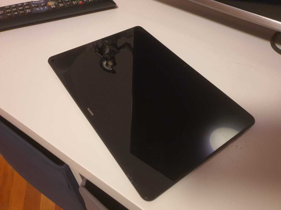 Tableta Huawei Mediapad T5, Octa Core 2.36 GHz, 10.1", 2GB RAM, 32GB,