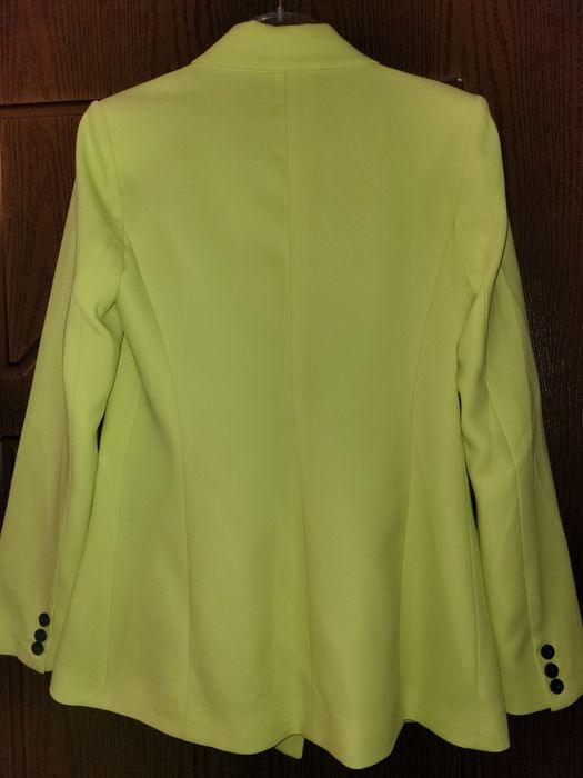 Ново сако цвят лайм