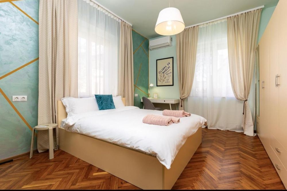 Тристаен апартамент в Пловдив център до къпана бизнес  Airbnb