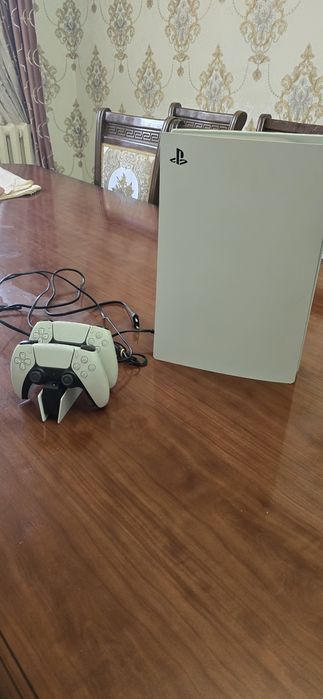 Игровая приставка Sony Playstation 5 + 2 жёсткий