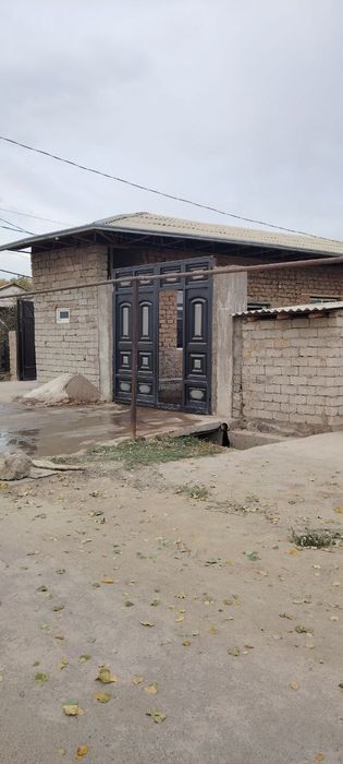 Yangi hayotda 2sotiqli uysotiladi 65000$