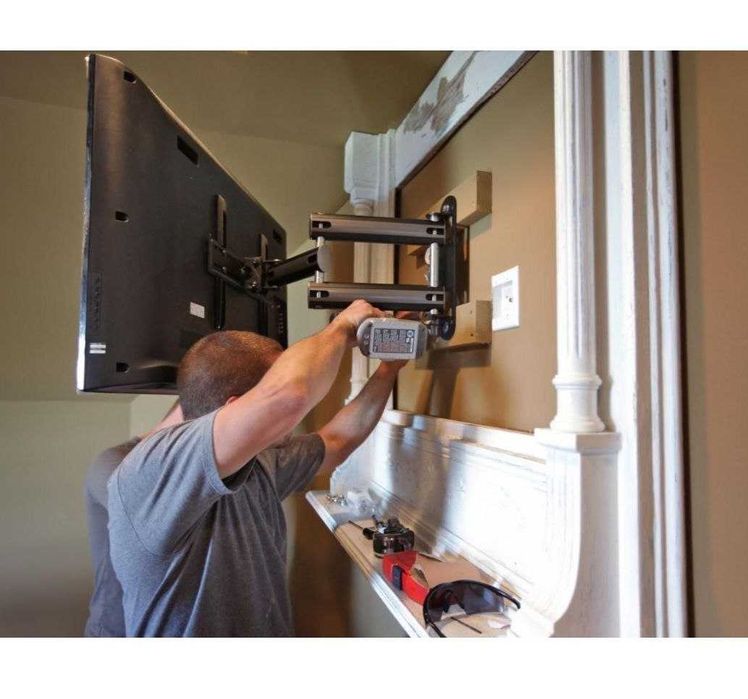 Установка Кронштейн  телевизар