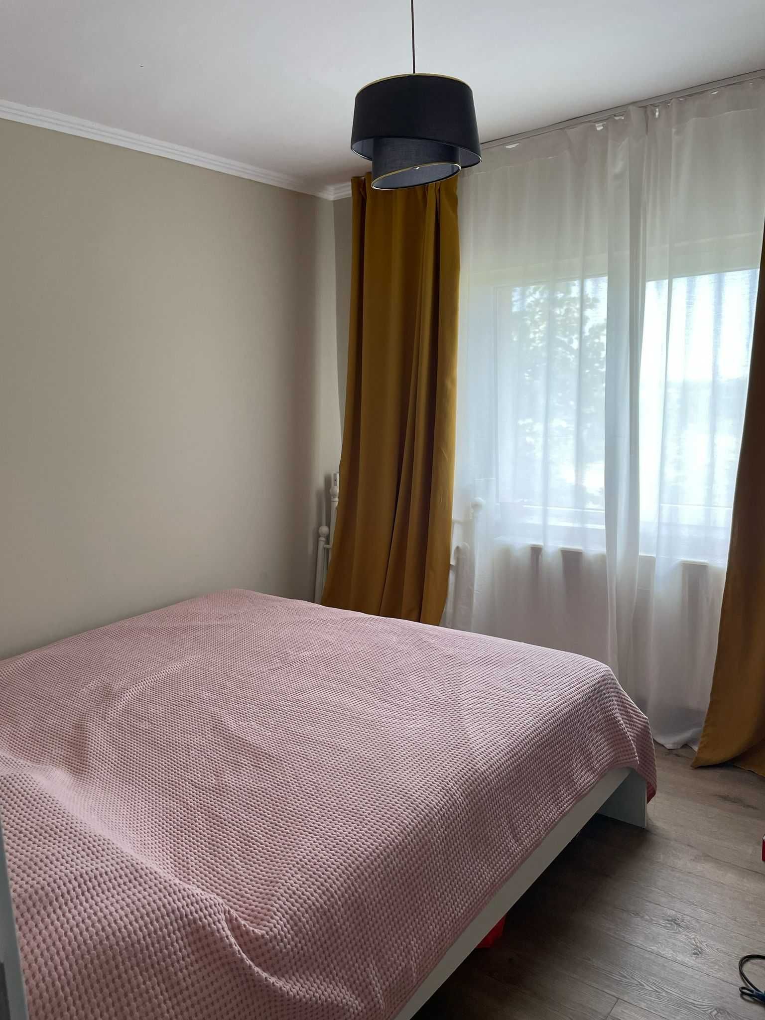 Apartament 3 camere, decomandate Micro 16 Etaj 2