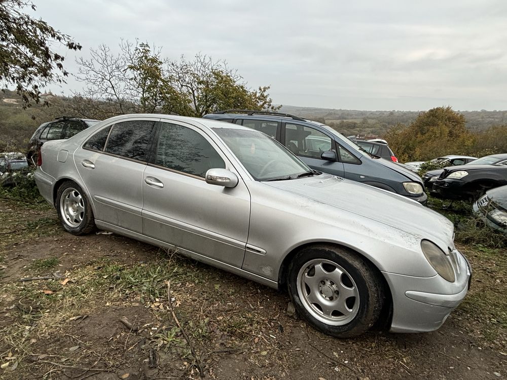 Mercedes w211 e220 на части