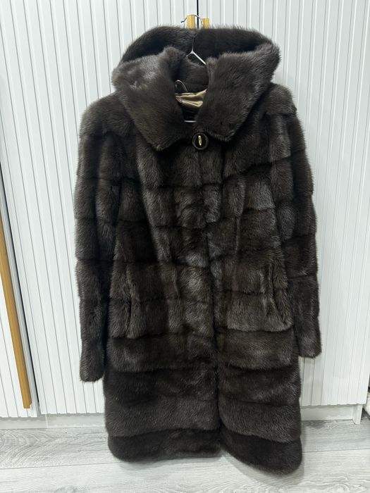 Продам Норковую шубу