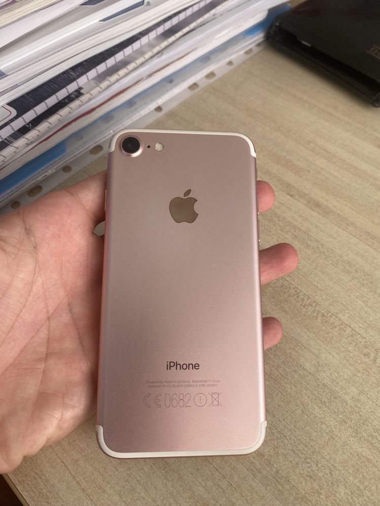 Iphone 7 32GB ( 2 броя )