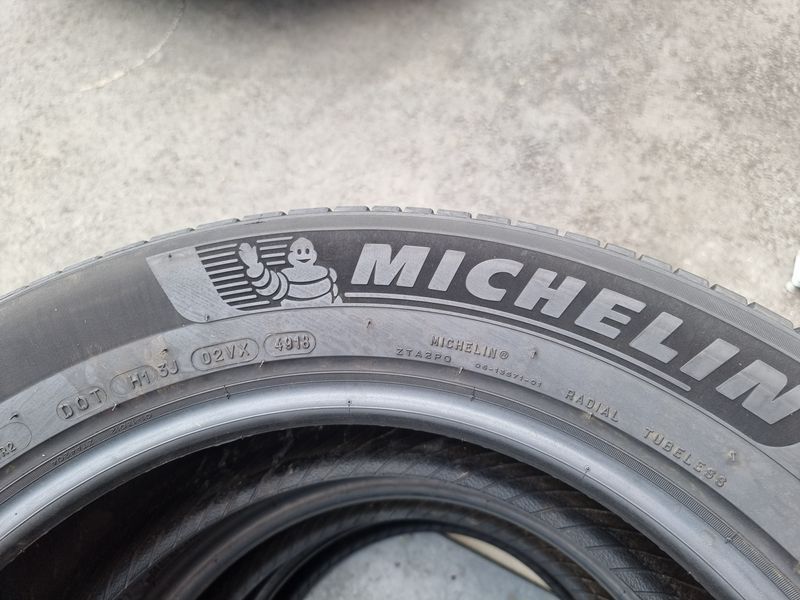 235/55/18 MICHELIN 4бр