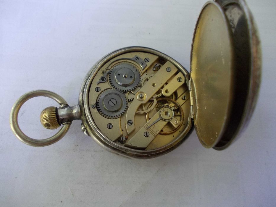 Ceas vechi de buzunar defect din argint 1892