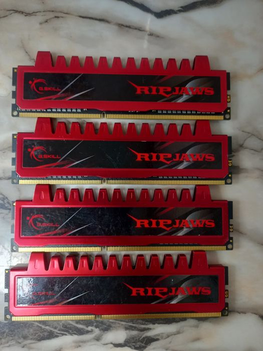 Памет 16GB (4x4GB)G.SKILL Ripjaws  1333 MHz DDR3