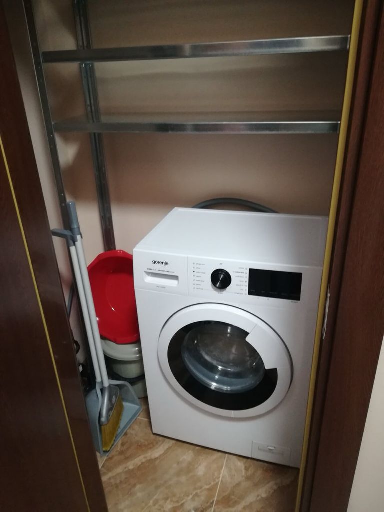 Дава се под наем Двустаен апартамент в Варна, Възраждане 1 - 60 кв.м за 433.5 € - Снимка #7