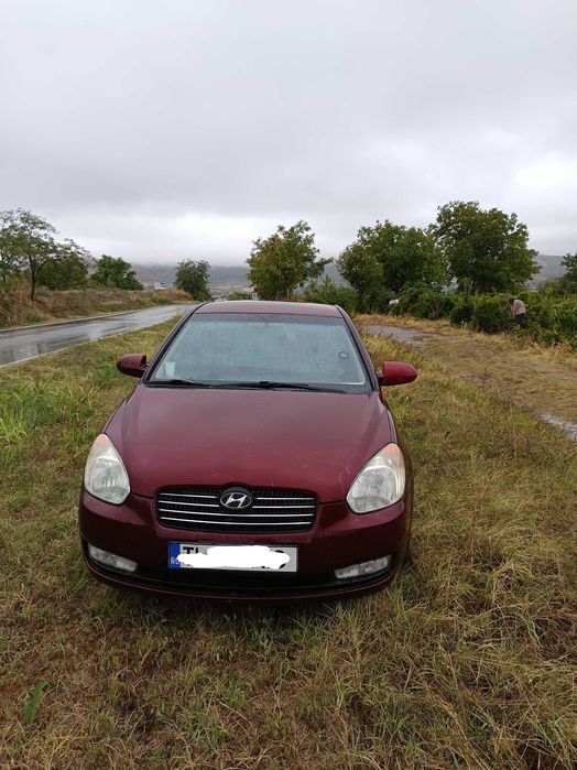 Vând Hyundai accent