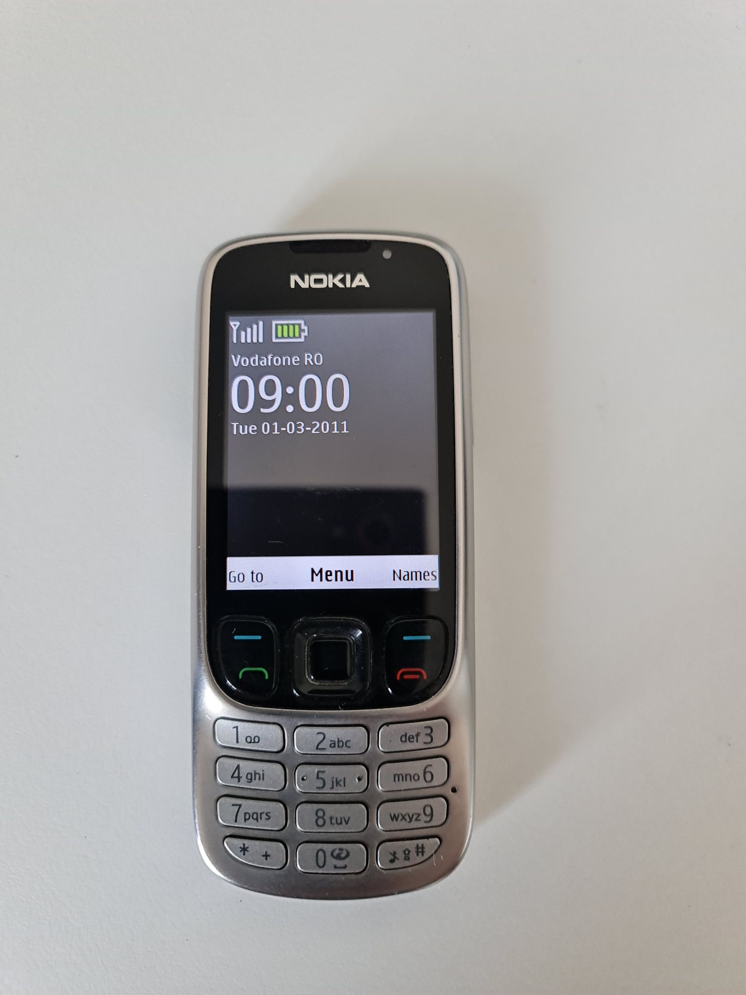 Telefon Nokia 6303ci