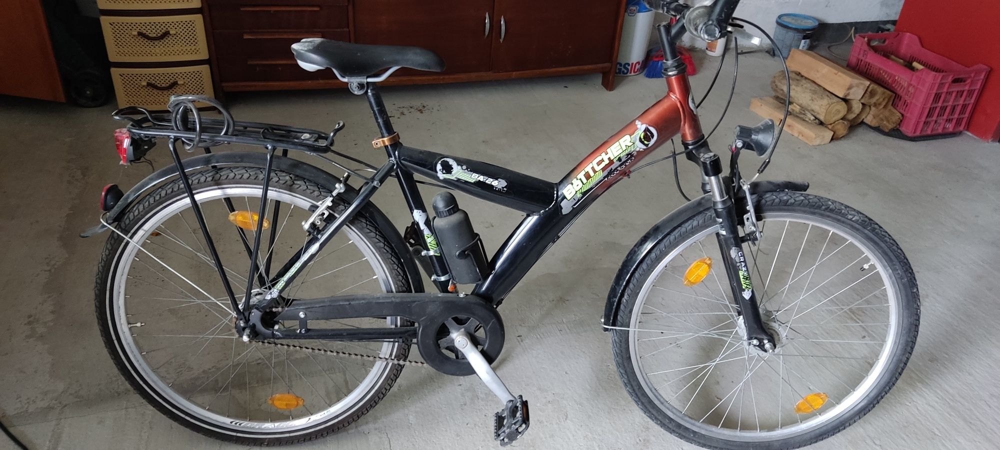 Vând bicicleta  26