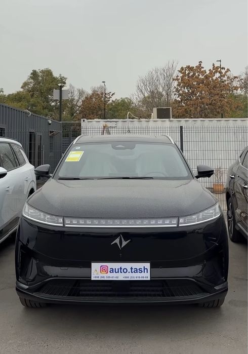 DongFeng Донгфенг донфен 008 ep 2026 рестайлинг қора ва оқ ранглари бо