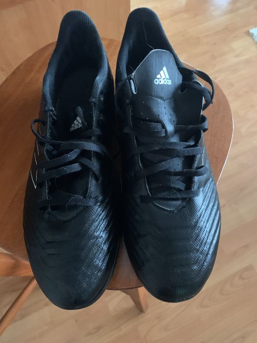 Футболни обувки Addidas  Predator