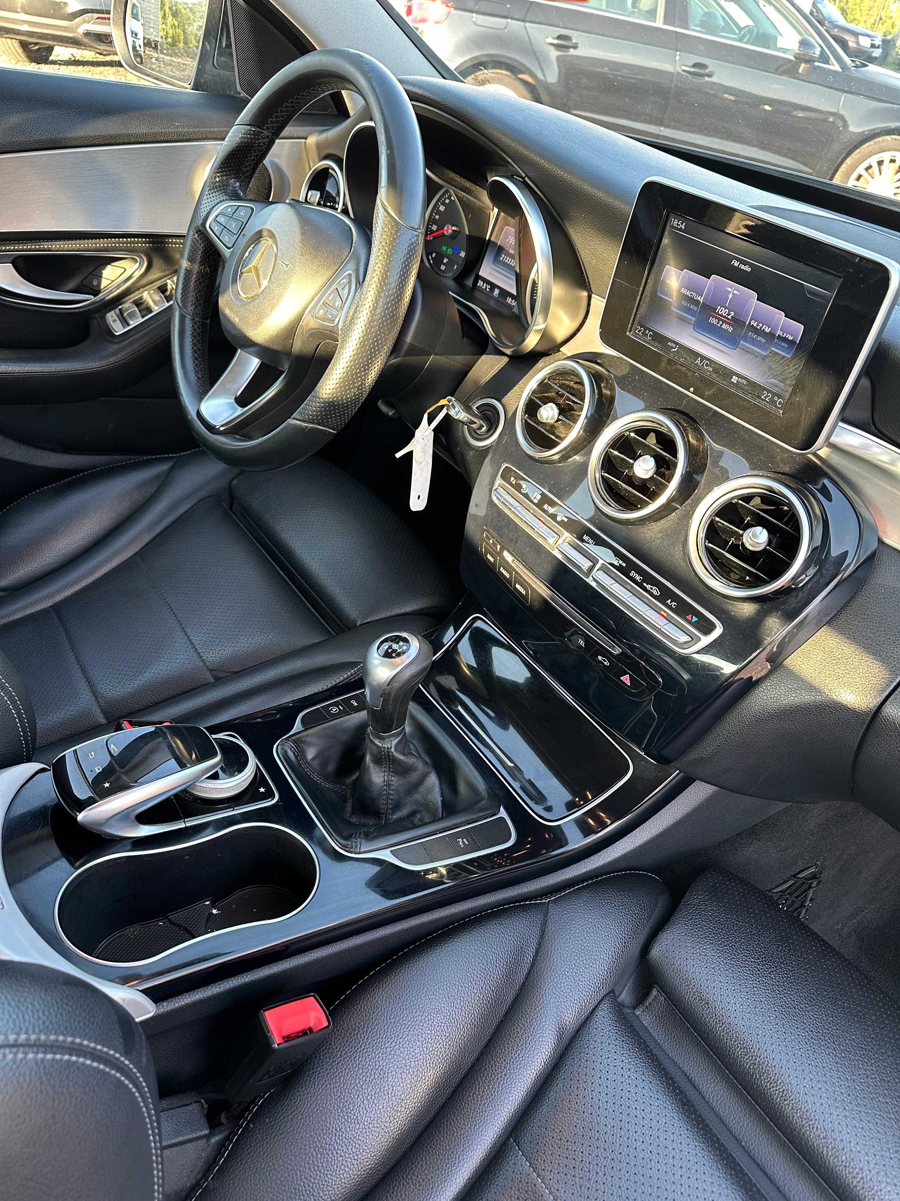 Mercedes-Benz C-Klasse C 220 d BlueTEC Avantgarde an 2015