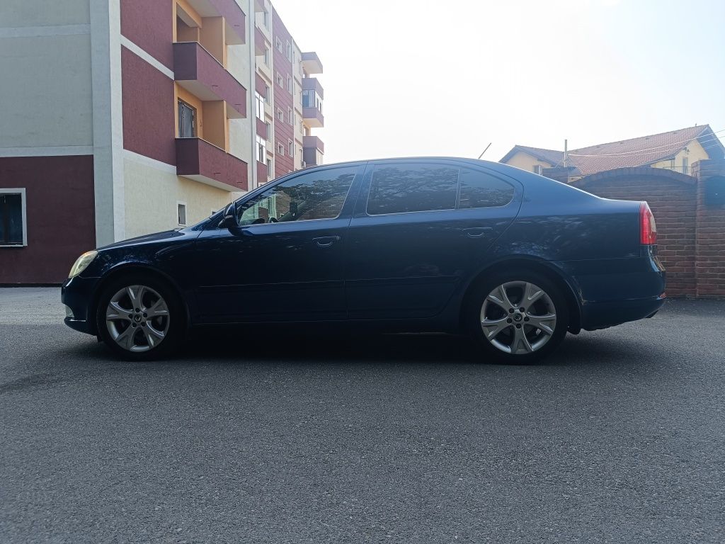Skoda Octavia 2.0 140cp  DSG