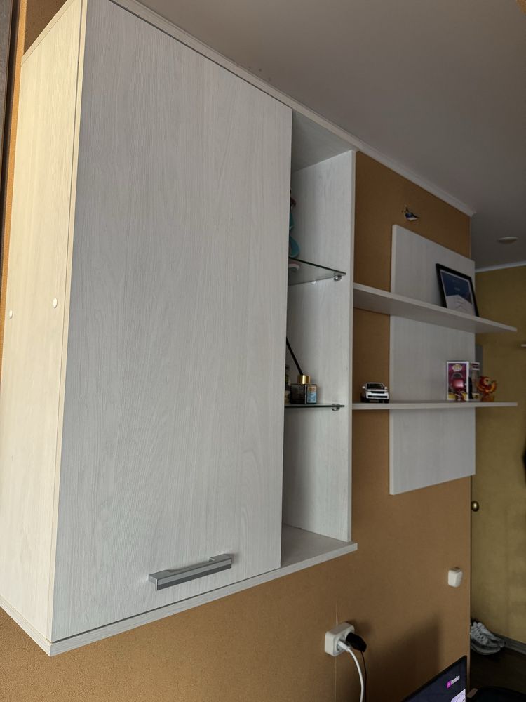 Продам горку,стенку в комлекте