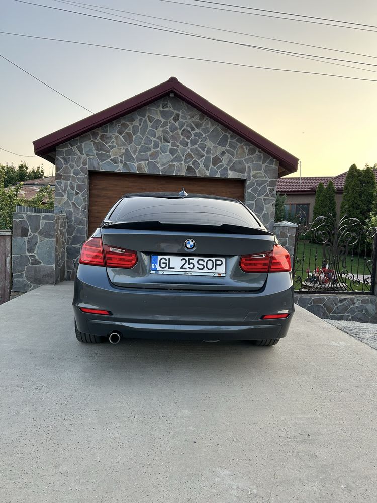 Bmw seria 3  xDrive
