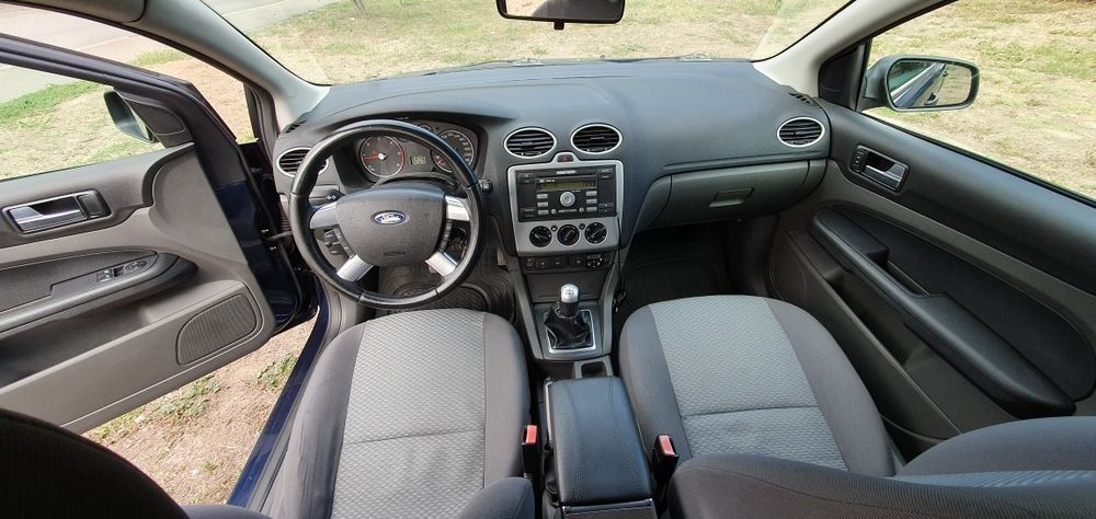 VÂND FORD FOCUS 2 1.6 tdci 2006