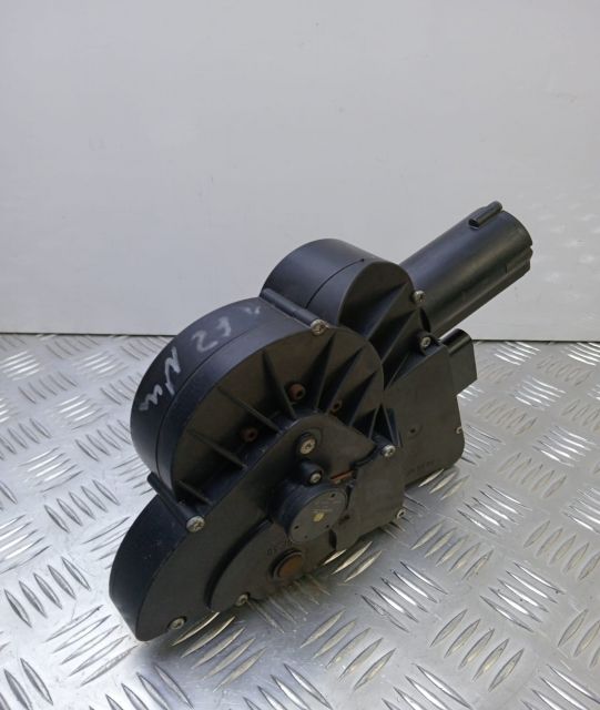 Motor deschidere portbagaj  4E0827852E Audi A8 D3/4E