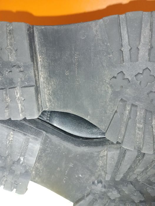 Massimo Dutti боти N 38 - 45 лв