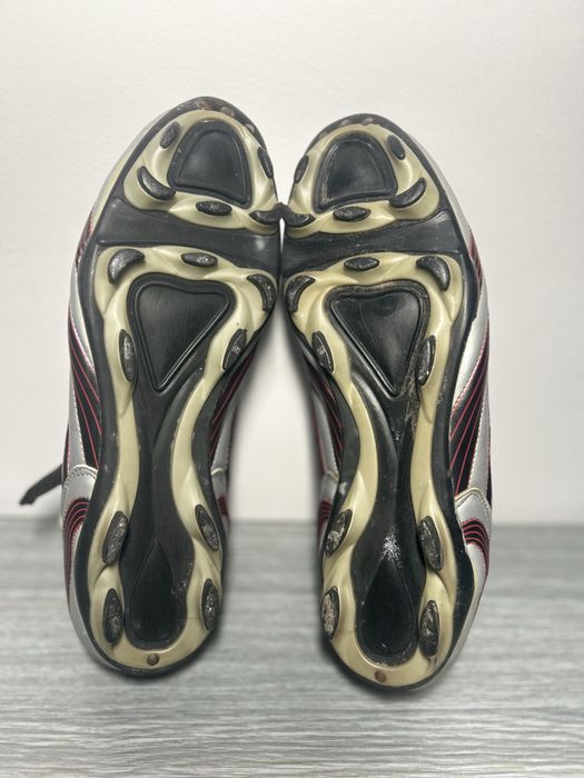 Ghete fotbal Lotto originale - marimea 43