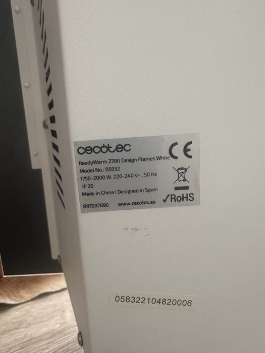 Продавам електрическа камина Cecotec ReadyWarm 2700