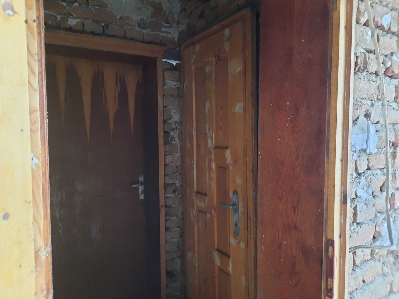 Продава се Къща в Лом - 210 кв.м за 170 €/кв.м - Снимка #8