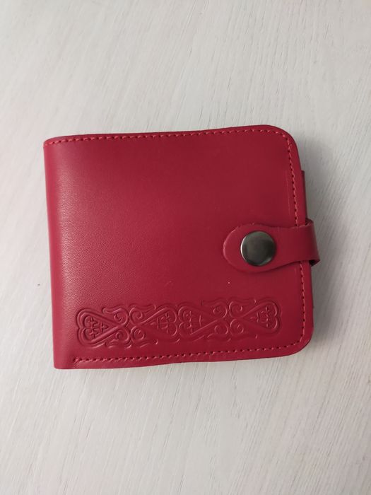 Кожаный кошелек новый