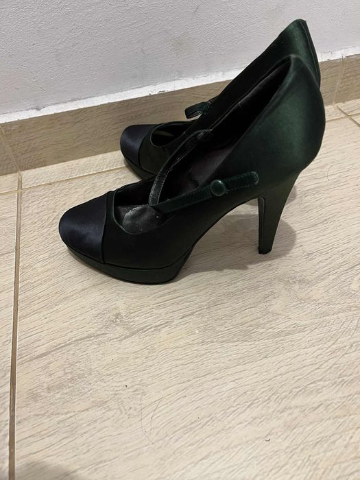 Обувки с висок ток Nine West, сатен