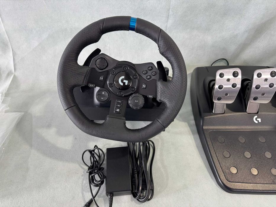 Волан с педали Logitech - G923/ PS4/PS5