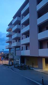 inchiriez apartament 2 camere str oasului 151.