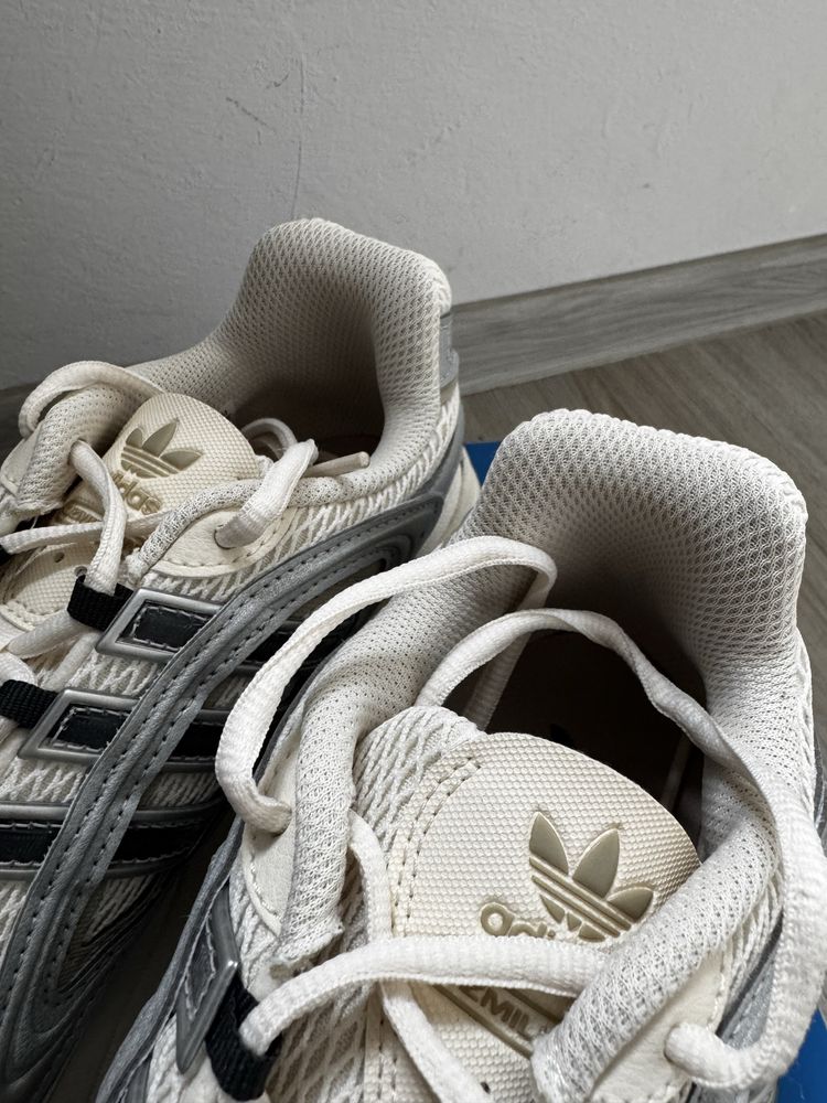 Дамски маратонки adidas Originals