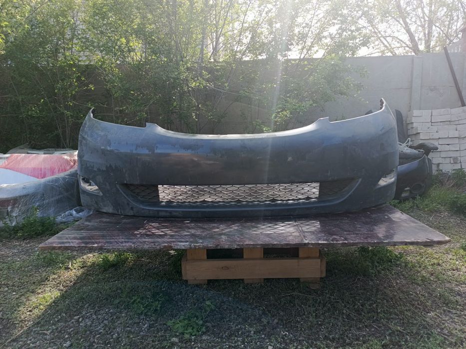 Бампера Тойота Сиенна