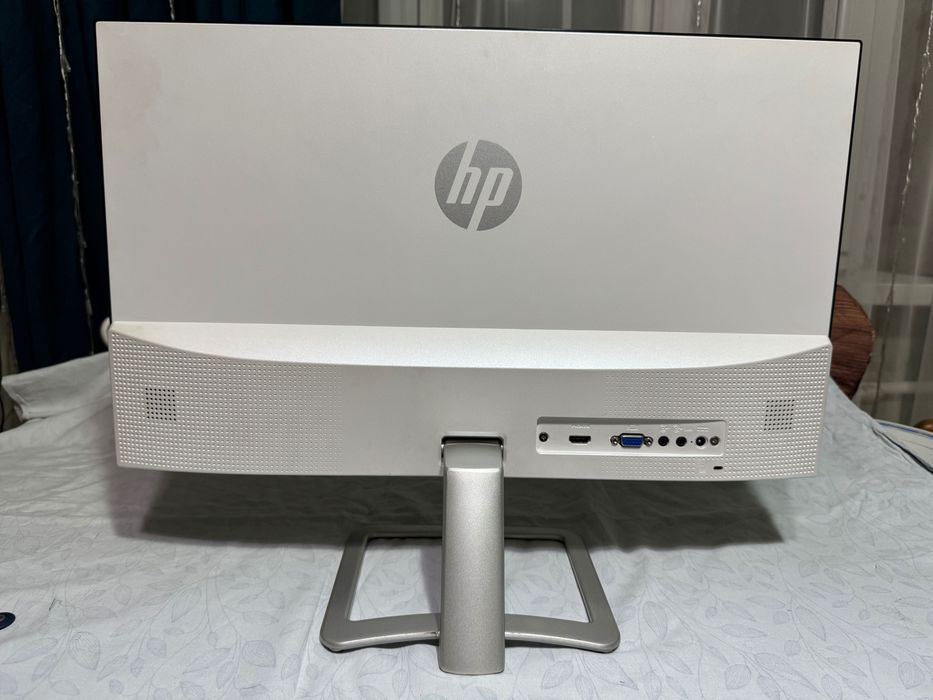 HP монитор x6w26aa