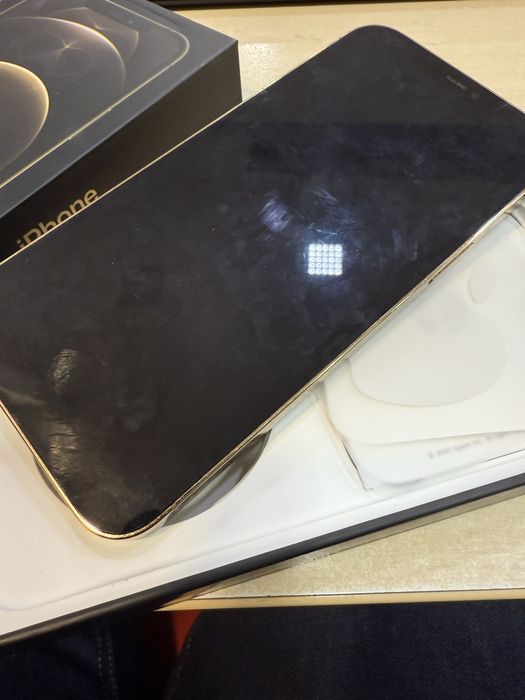Iphone 12 PRO MAX Gold
