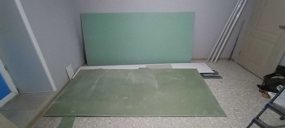 Гипсокартон влагостойкий.