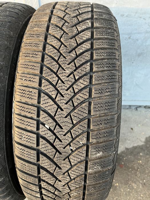 4 бр. зимни гуми 205/55/16 Semperit 5-6 mm DOT 1418