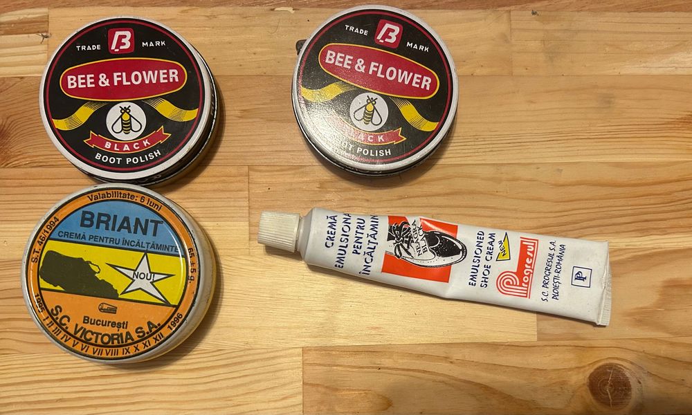 Lot creme de pantofi vechi